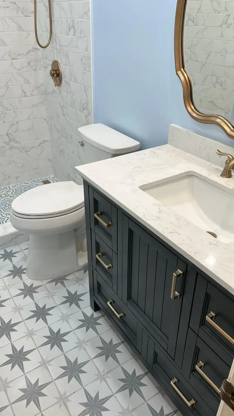 Navy & Gold Bathroom Woodland Hills