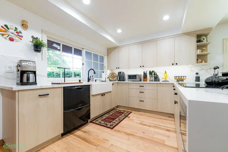 Modern Kitchen - Calabasas — image 5